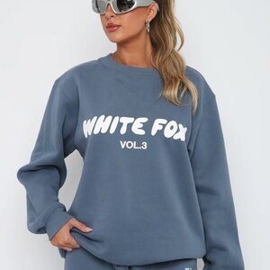 WHITE FOX BRAND NEW NAVY CREWNECK